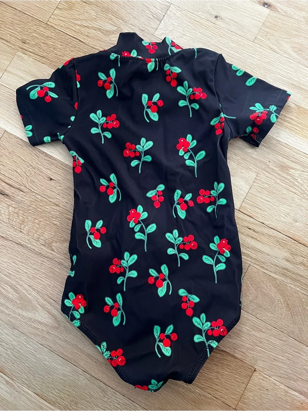 Mini Rodini Toddler Black Cherry Short-Sleeve Swimsuit - size: 1.5-3 Y